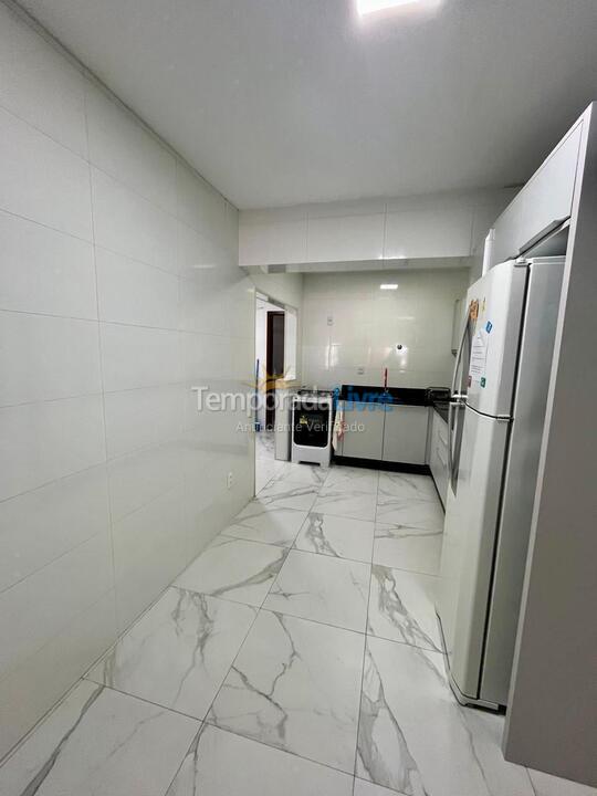 Apartamento para alquiler de vacaciones em Itapema (Meia Praia)