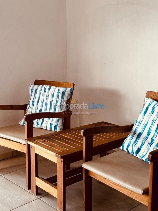 Casa para aluguel de temporada em Bombinhas (Praia de Bombas)