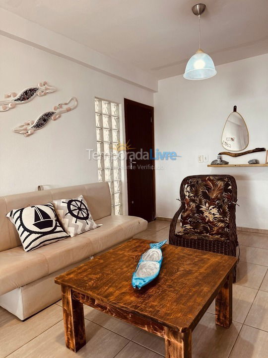 Casa para aluguel de temporada em Bombinhas (Praia de Bombas)