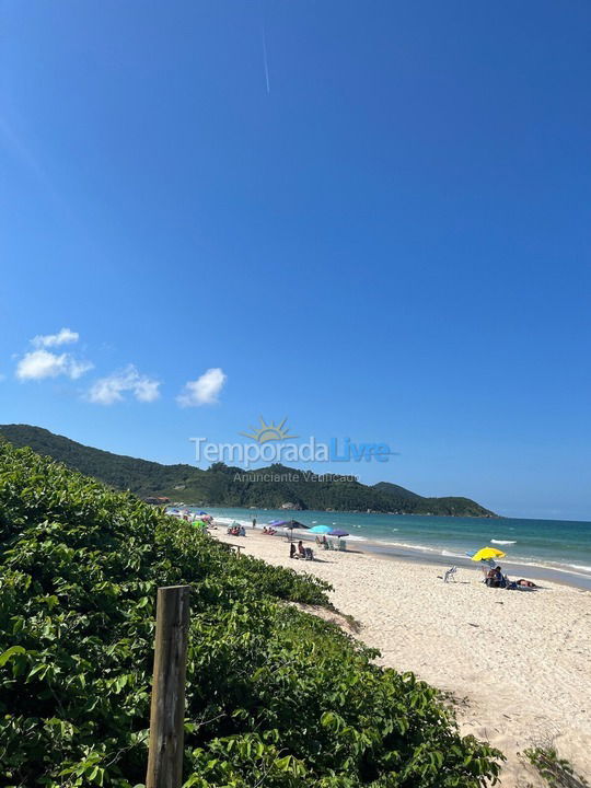 House for vacation rental in Bombinhas (Praia de Bombas)