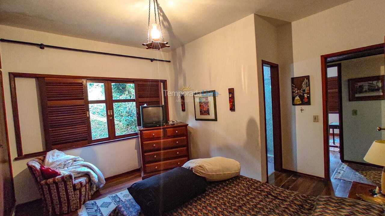 Casa para aluguel de temporada em Teresópolis (Teresópolis Vale Alpino)