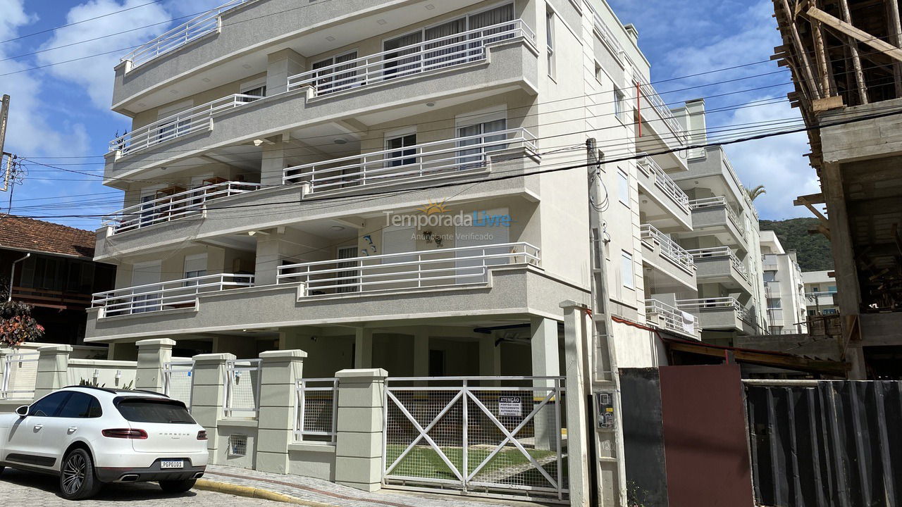 Apartamento para alquiler de vacaciones em Bombinhas (Praia de Bombas)