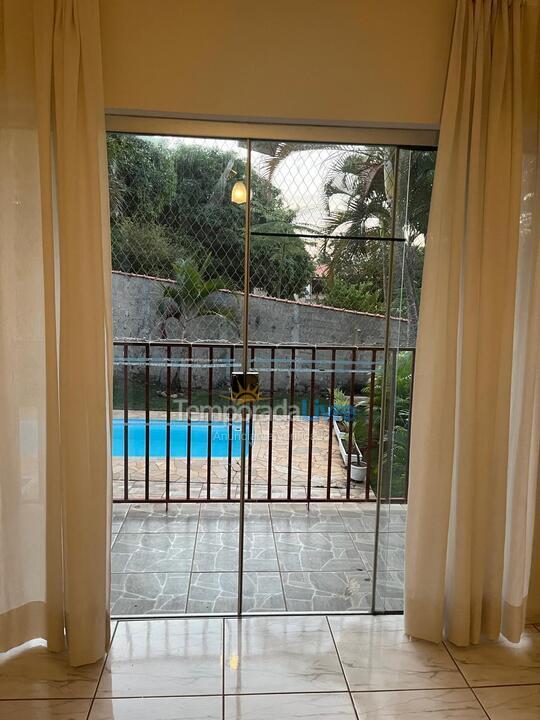 Casa para aluguel de temporada em São João da Boa Vista (Jardim das Paineiras)