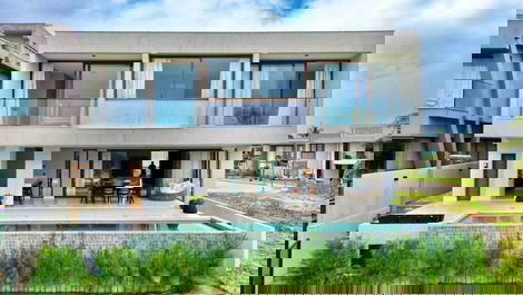 Casa Mar 49 - Pé Na Areia 8 Suítes em Guarajuba