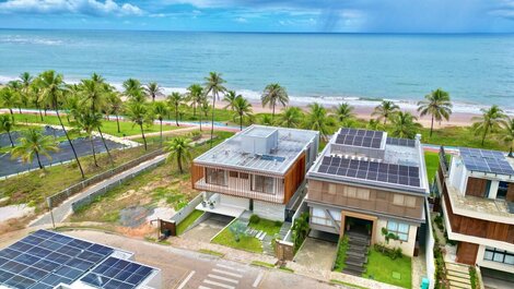 Casa Mar 49 - Pé Na Areia 8 Suítes em Guarajuba