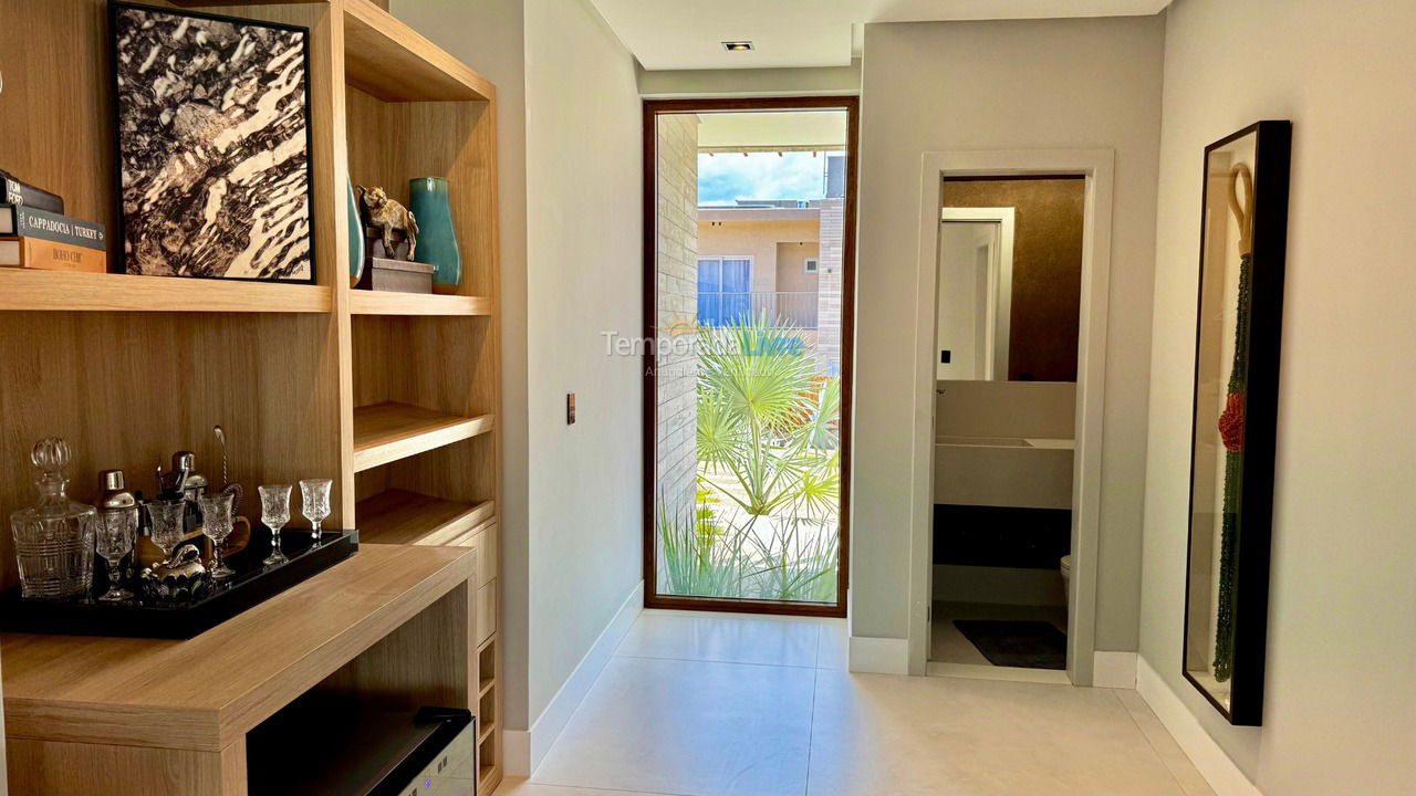 Casa para aluguel de temporada em Camaçari (Praia de Guarajuba)
