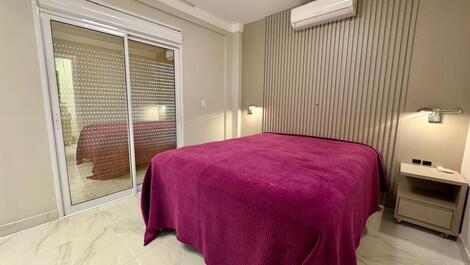 Cobertura Duplex com Jacuzzi e Vista Mar na Praia de Mariscal
