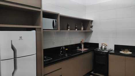 APARTAMENTO DE TEMPORADA CON PISCINA PARA HASTA 6 PERSONAS