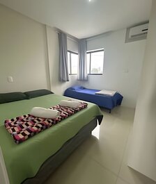 03 quartos (ar condicionado e ventilador), até 10 pessoas, garagem,...