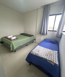 03 quartos (ar condicionado e ventilador), até 10 pessoas, garagem,...