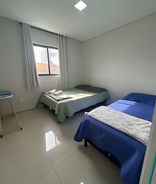 03 quartos (ar condicionado e ventilador), até 10 pessoas, garagem,...