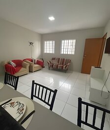 Até 10 pessoas, próx. ao shopping, ar condicionado, garagem apt A