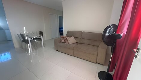 Para 10 pessoas, 03 quartos ar condicionado e ventilador, garagem,...