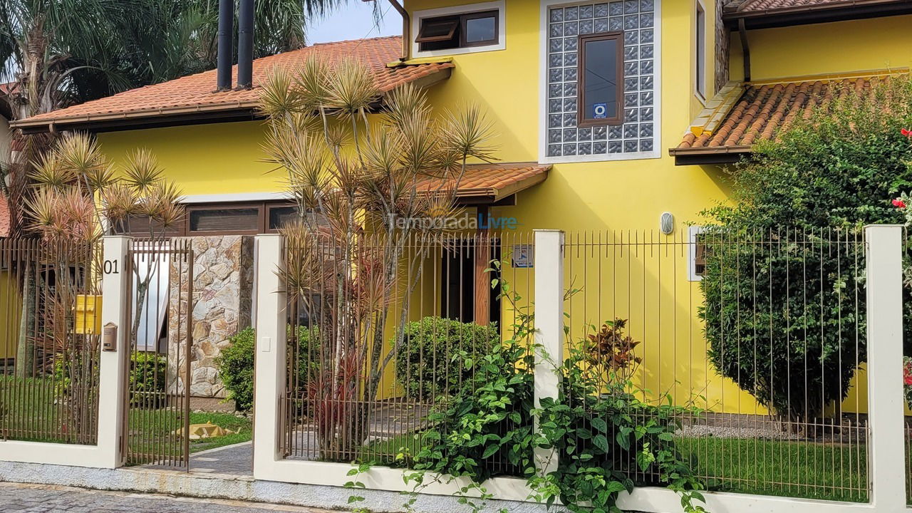 House for vacation rental in Florianópolis (Barra da Lagoa)