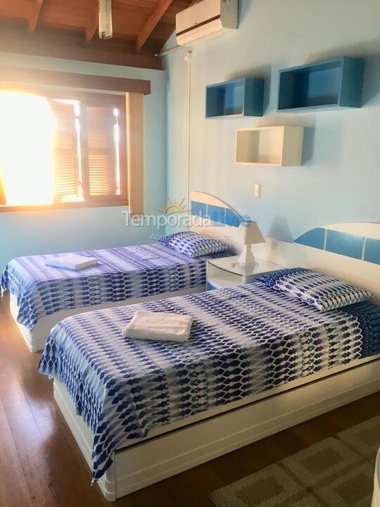 House for vacation rental in Florianópolis (Barra da Lagoa)