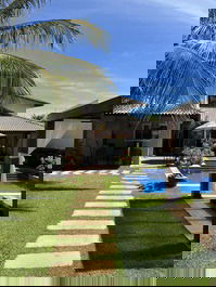 Casa 04 suítes em Jacuípe
