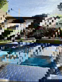 Casa 04 suítes em Jacuípe