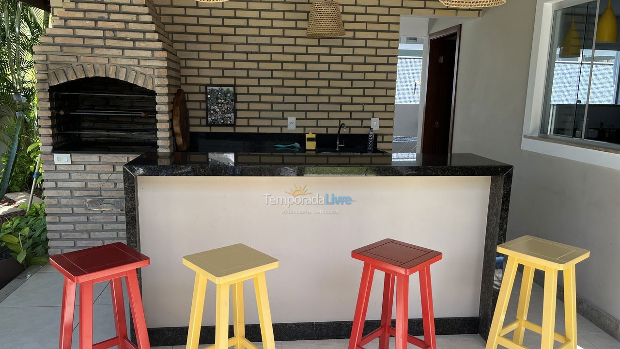 Casa para aluguel de temporada em Camaçari (Barra do Jacuípe)