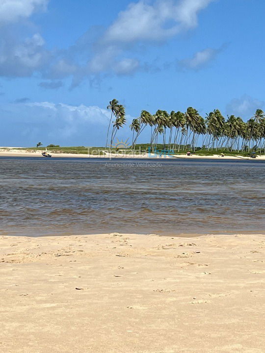 Casa para aluguel de temporada em Camaçari (Barra do Jacuípe)