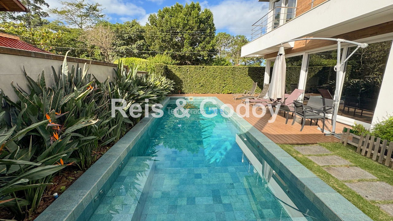 Casa para aluguel de temporada em Florianopolis (Jurerê Internacional)