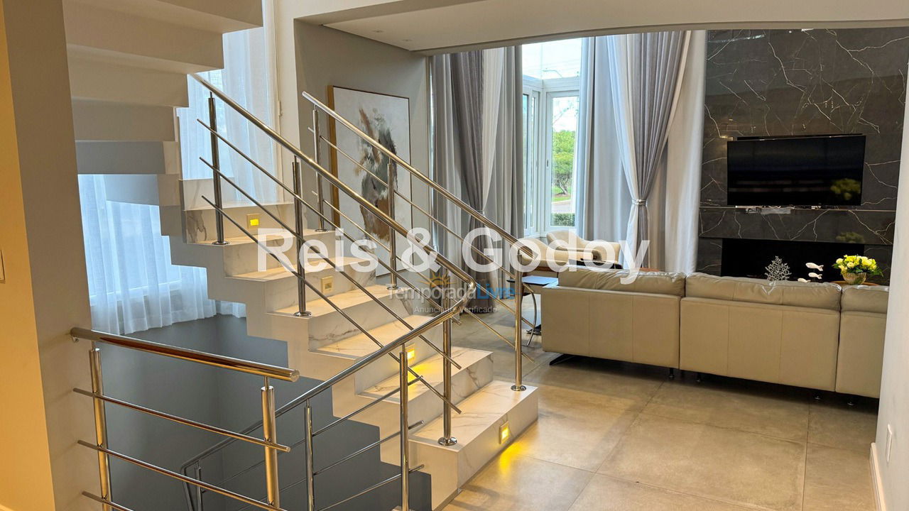 Casa para aluguel de temporada em Florianopolis (Jurerê Internacional)