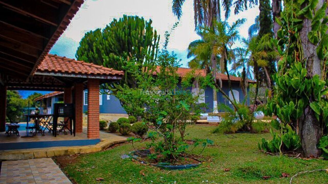 Chácara / sítio para aluguel de temporada em Mairinque (Moreiras)