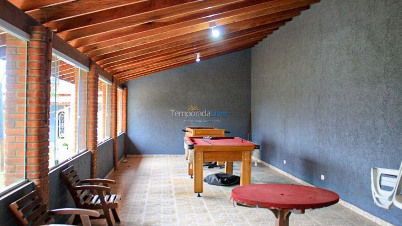 Chácara / sítio para aluguel de temporada em Mairinque (Moreiras)