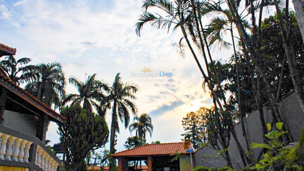 Chácara / sítio para aluguel de temporada em Mairinque (Moreiras)