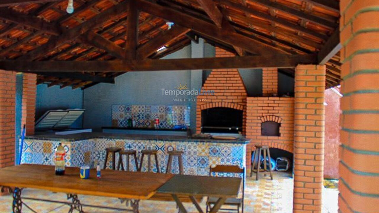 Chácara / sítio para aluguel de temporada em Mairinque (Moreiras)