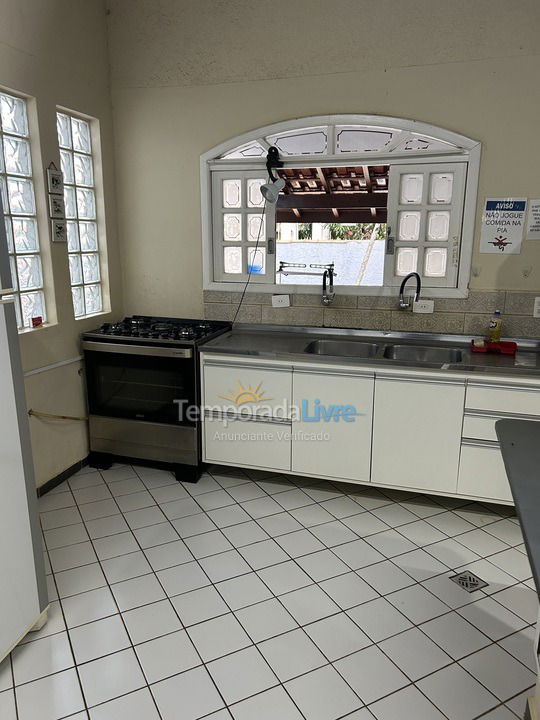 Chácara / sítio para aluguel de temporada em Mairinque (Moreiras)