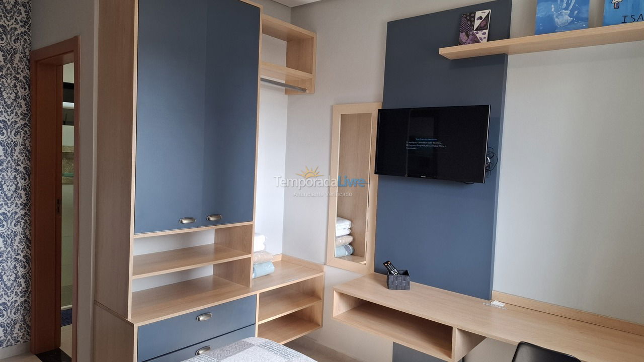 Apartment for vacation rental in Balneário Piçarras (Itacolomi)