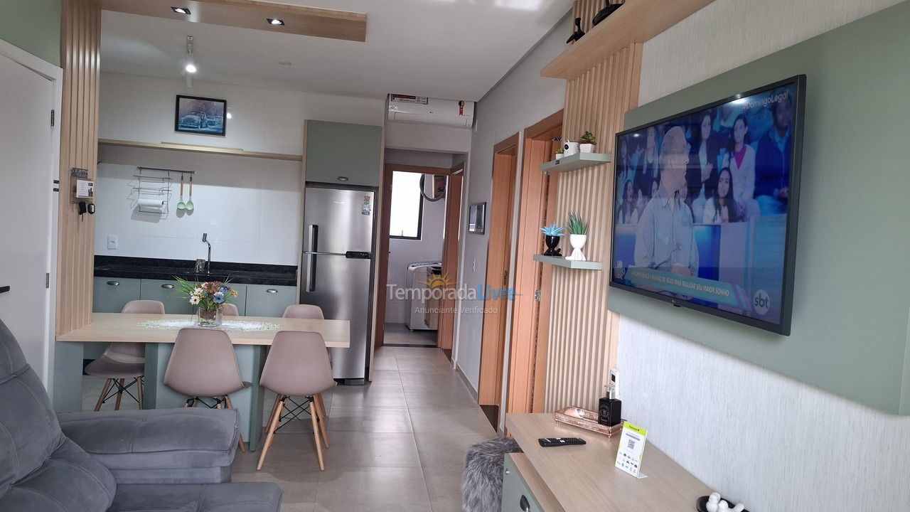 Apartment for vacation rental in Balneário Piçarras (Itacolomi)