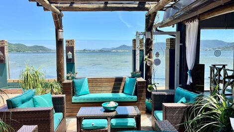 CASA CON ENCANTO FRENTE AL MAR - ALQUILER DE TEMPORADA