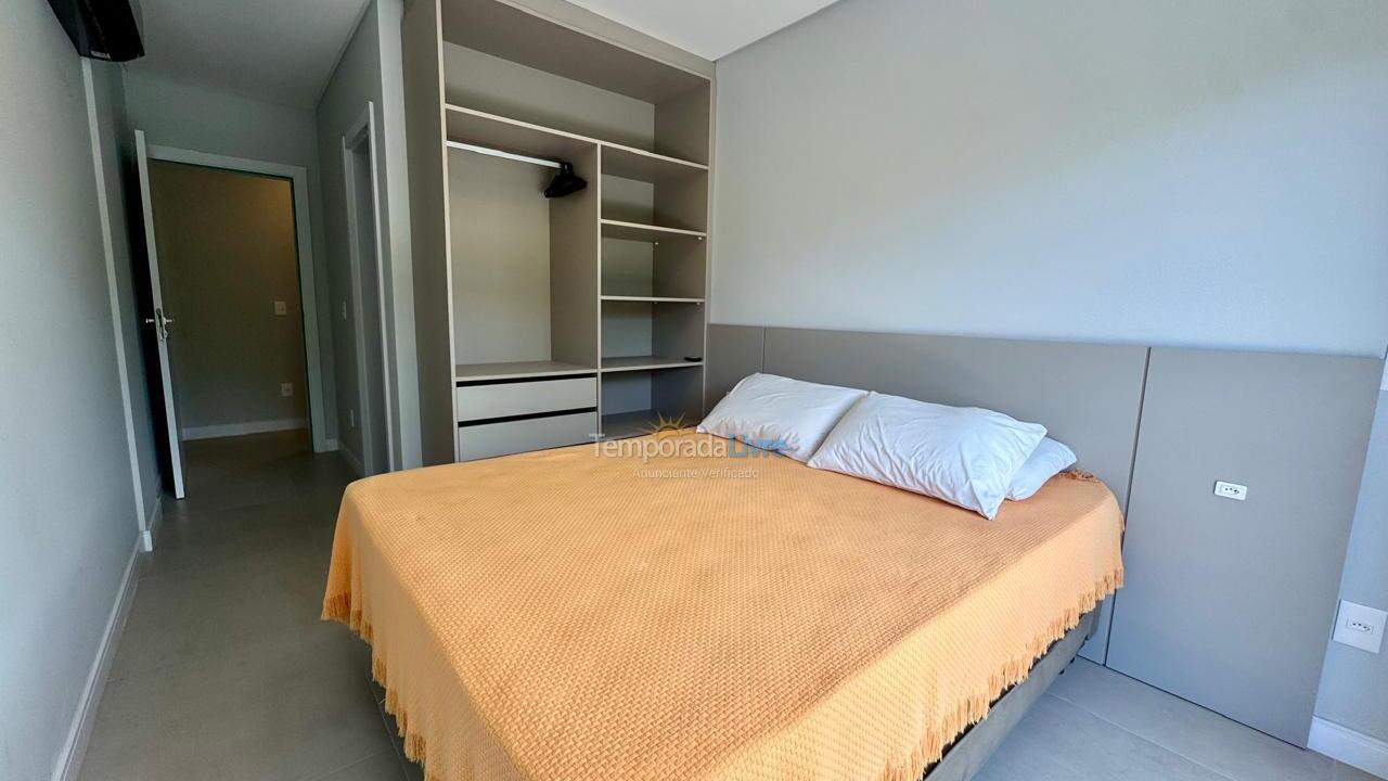 House for vacation rental in Bombinhas (Canto Grande)