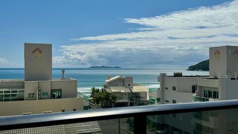 Vista Deslumbrante para o mar! Cobertura Duplex com Piscina