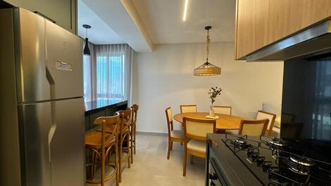 ¡Tu escapada a la playa! Apartamento con 3 suites a 100 metros del mar.