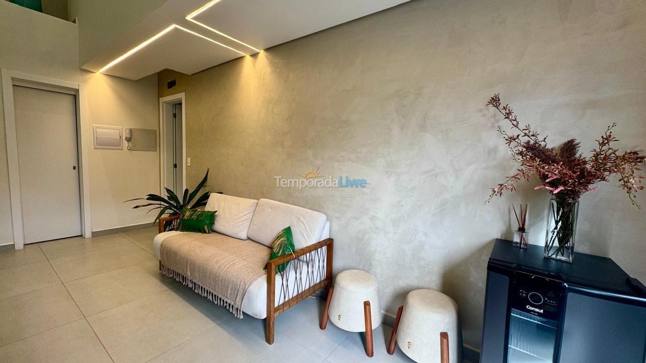 Apartment for vacation rental in Bombinhas (Canto Grande)
