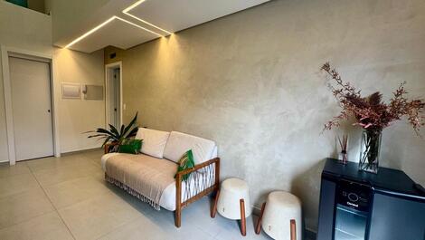 Ground Floor Apartment with Jacuzzi and Swimming Pool in Condominium