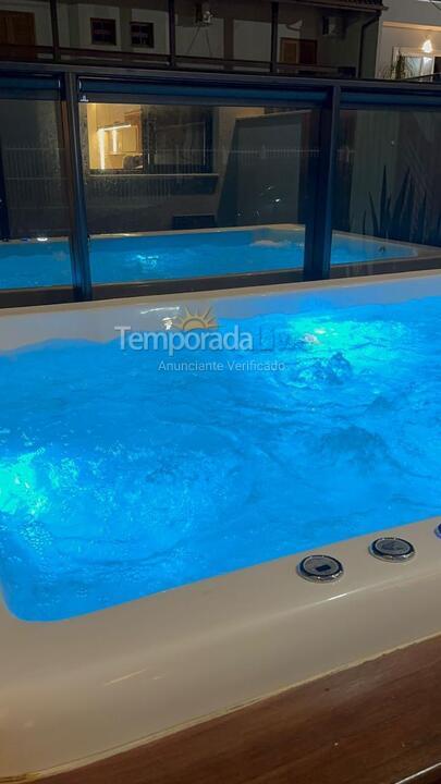 Apartment for vacation rental in Bombinhas (Canto Grande)
