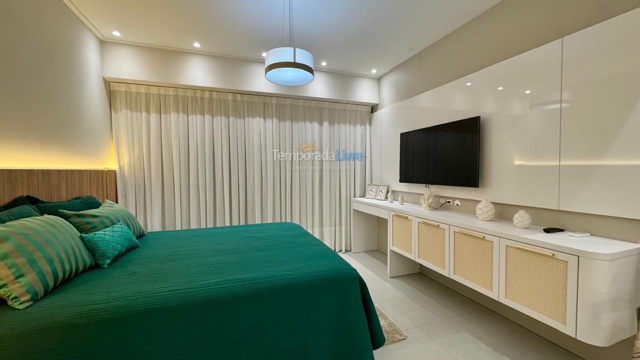 Apartment for vacation rental in Bombinhas (Canto Grande)