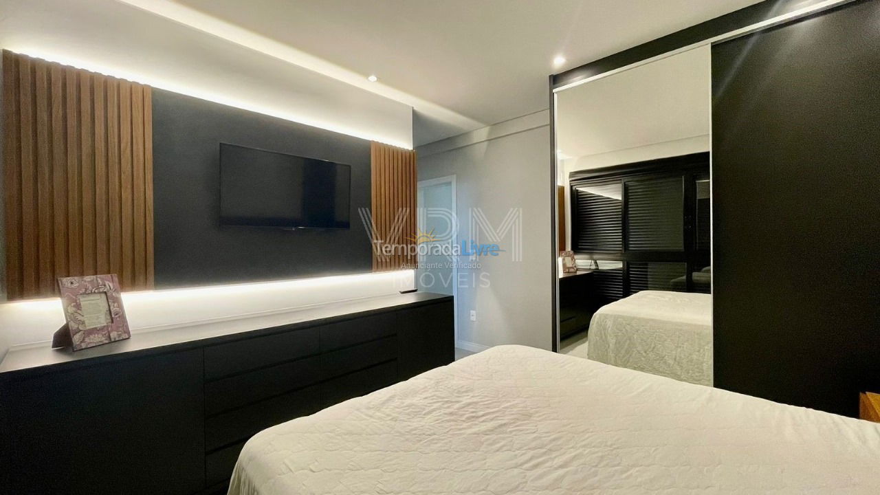 Apartamento para aluguel de temporada em Bombinhas (Canto Grande)