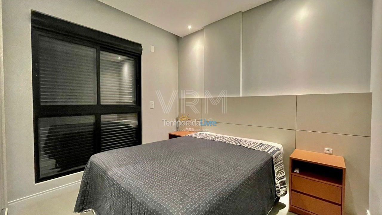 Apartamento para aluguel de temporada em Bombinhas (Canto Grande)