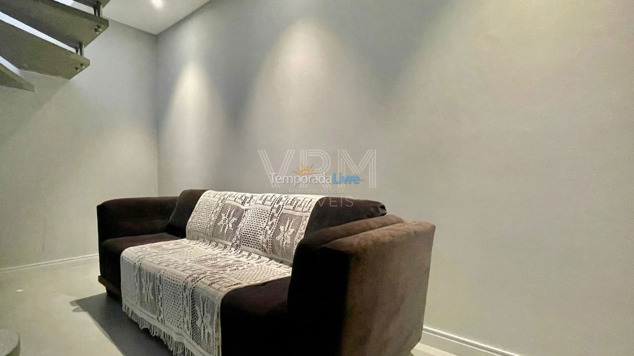Apartamento para aluguel de temporada em Bombinhas (Canto Grande)