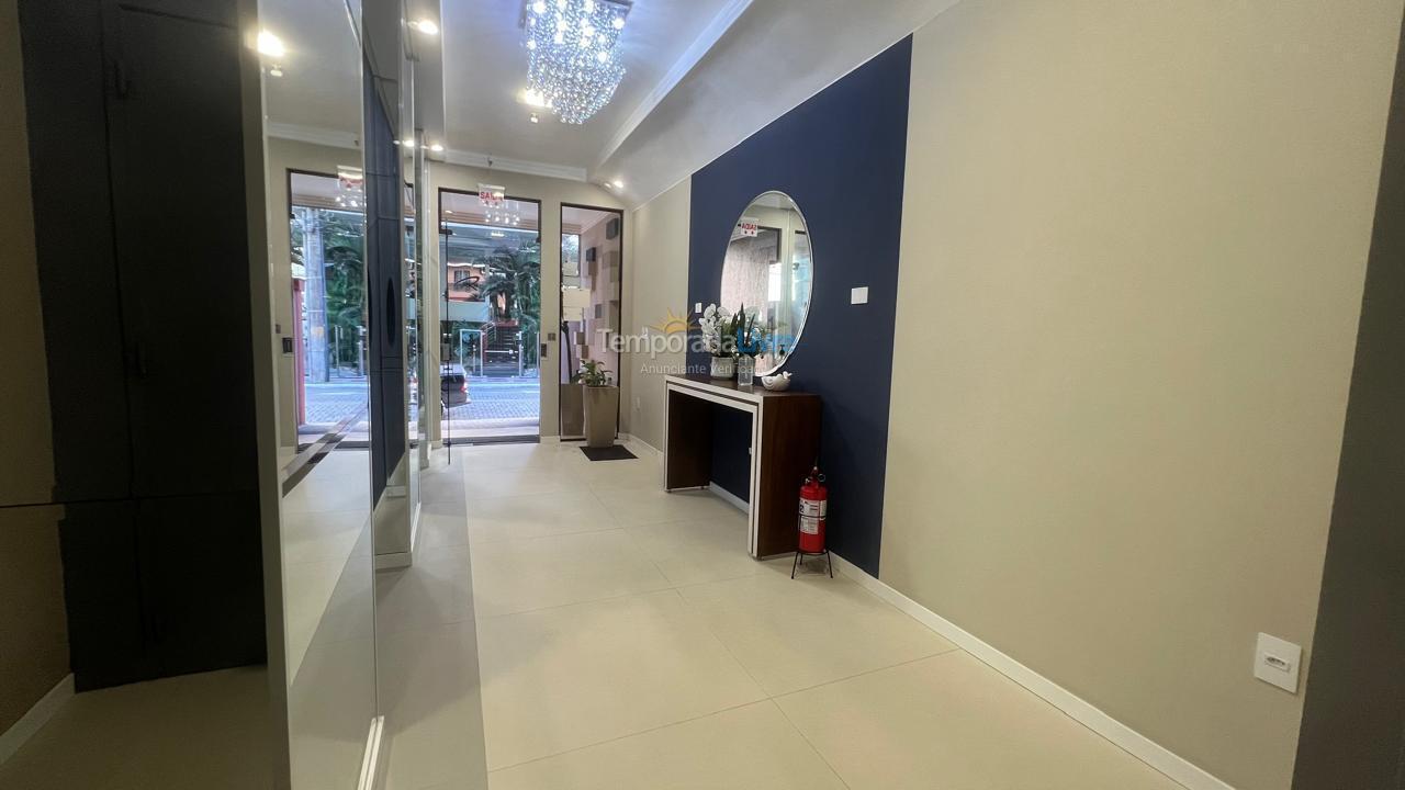 Apartamento para alquiler de vacaciones em Itapema (Meia Praia Quadra do Mar)