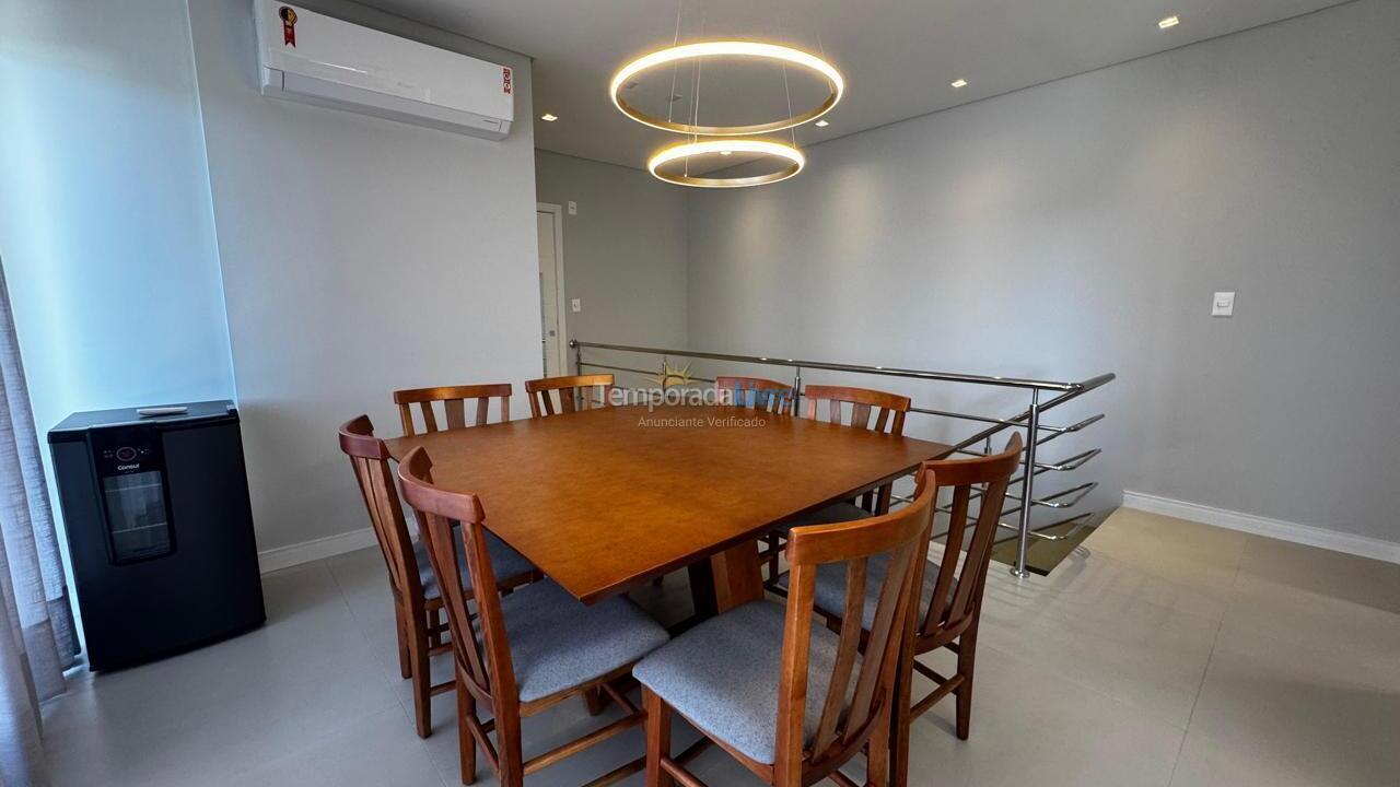 Apartamento para alquiler de vacaciones em Bombinhas (Canto Grande)