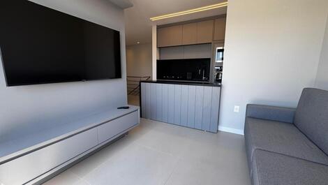 Ático dúplex con vistas al mar y piscina climatizada