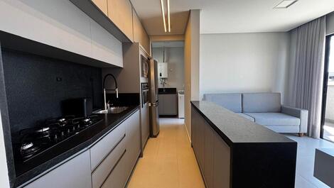 Ático dúplex con vistas al mar y piscina climatizada