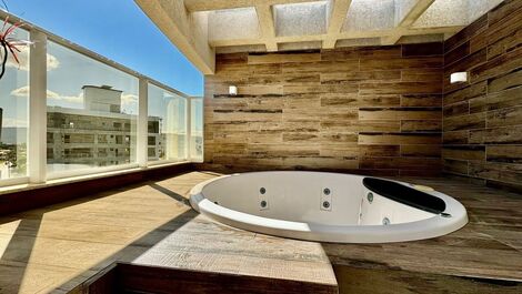 Cobertura Duplex com Jacuzzi e Vista Mar