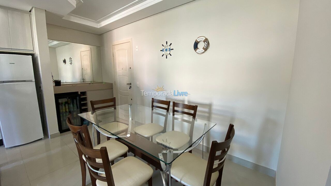 Apartamento para aluguel de temporada em Bombinhas (Praia de Bombas)