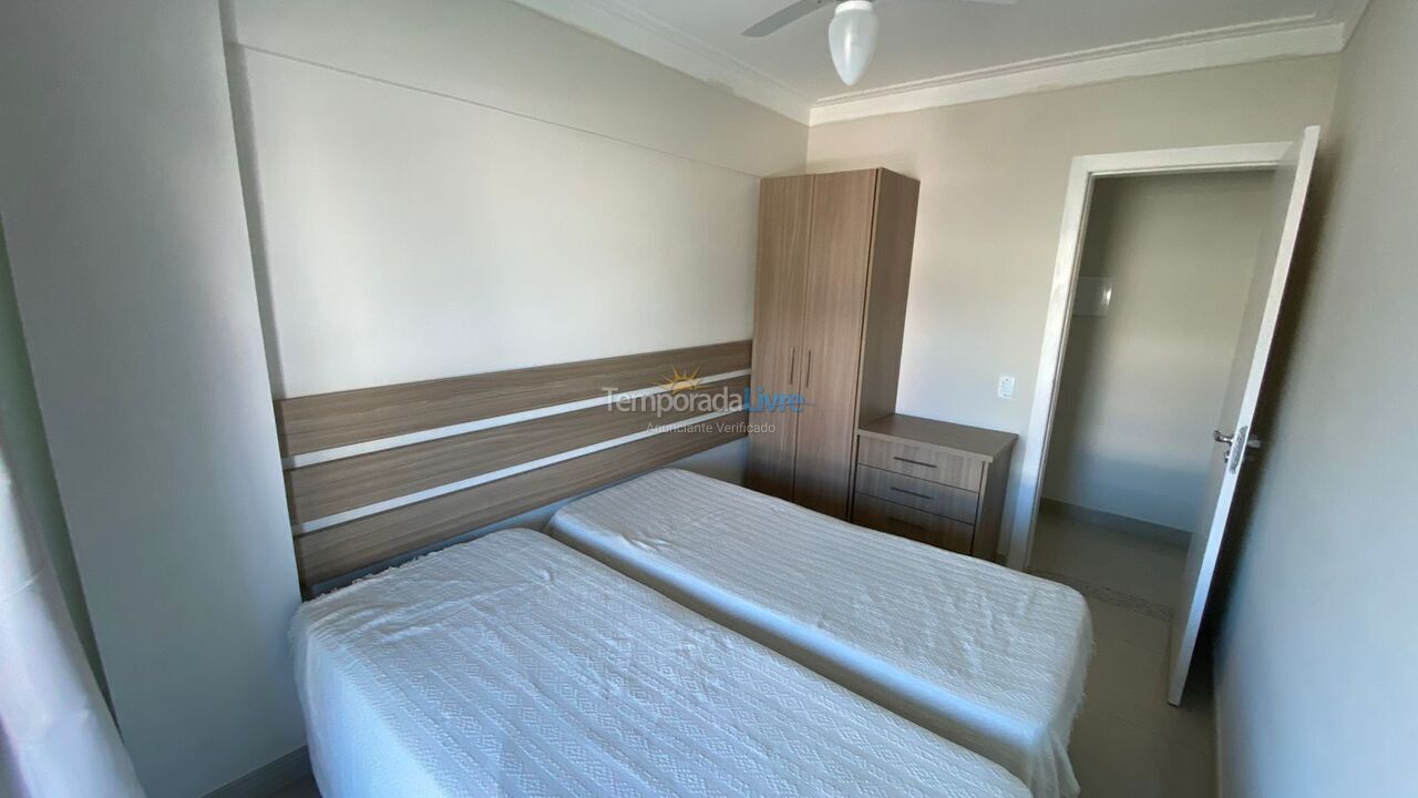 Apartamento para aluguel de temporada em Bombinhas (Praia de Bombas)